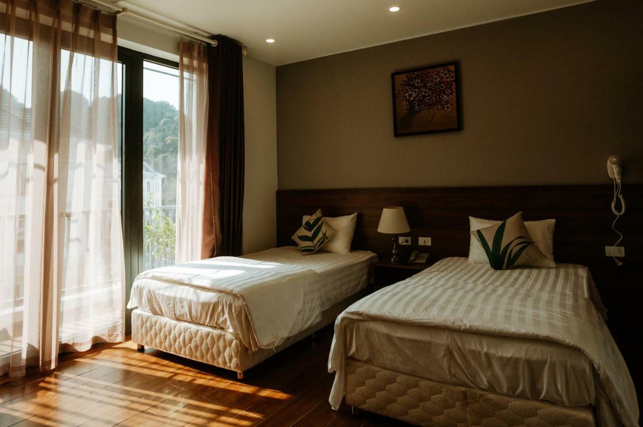 Luxstay Hotel Ха Лонг Екстериор снимка